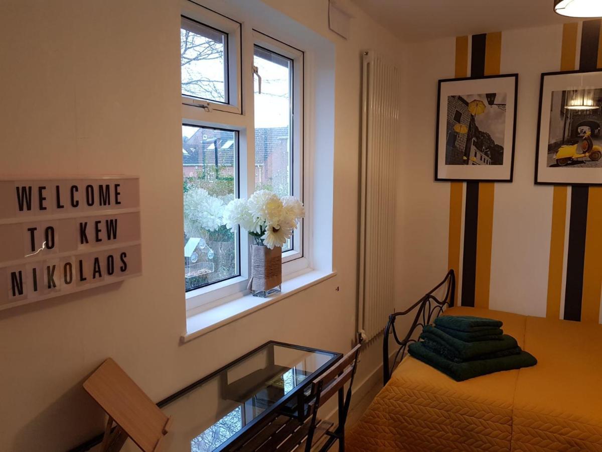 Kew Gardens - Private Double Room Richmond London - Homestay Exterior foto