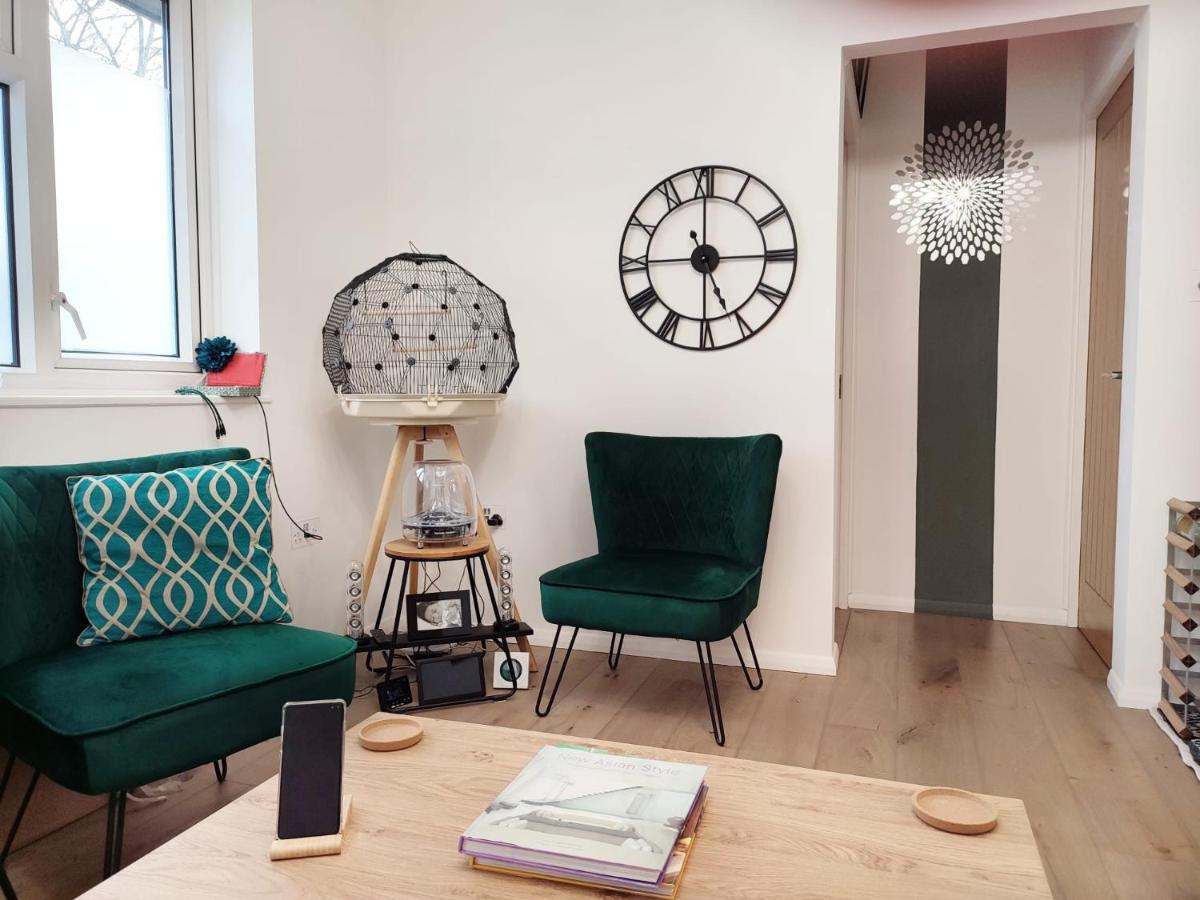 Kew Gardens - Private Double Room Richmond London - Homestay Exterior foto