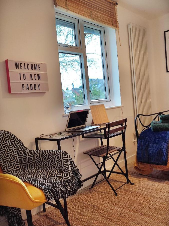 Kew Gardens - Private Double Room Richmond London - Homestay Exterior foto